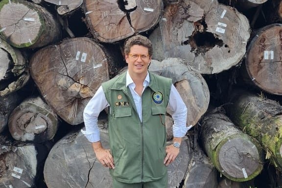 PSOL aciona MPF contra diretor-geral da PF por troca de chefe do órgão no Amazonas após críticas a Ricardo Salles