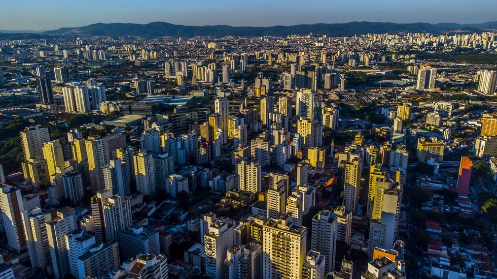 Bancada do PSOL aciona PGJ por inconstitucionalidades na revisão do PDE